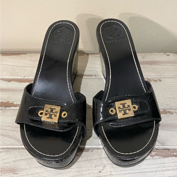 Tory Burch Leather Paten Leather Wedge Slide Sandel 8.5M Black - Picture 1 of 8